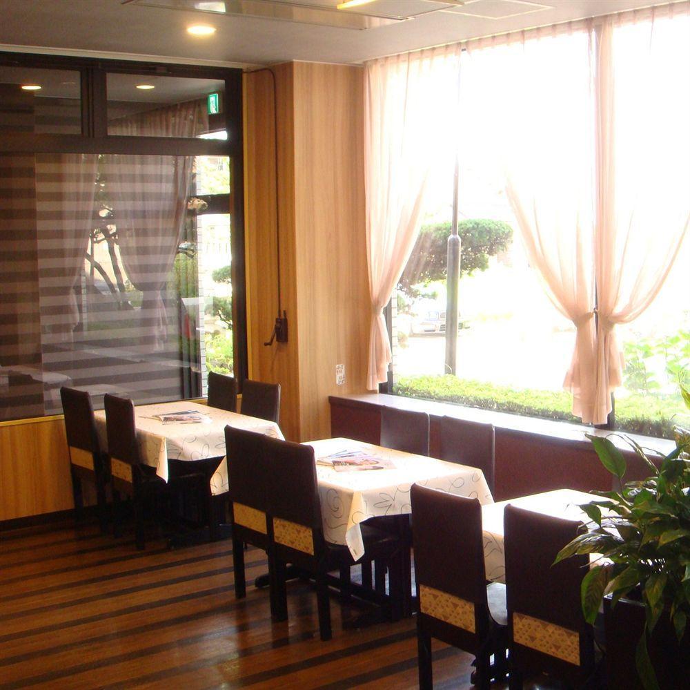 Apa Hotel Tsubamesanjo Ekimae מראה חיצוני תמונה